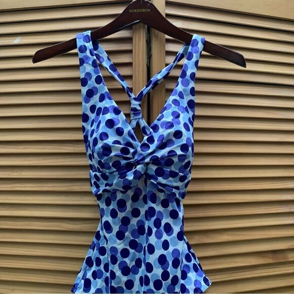 NWT L.L. Bean One Piece Swimsuit size 12 - Picture 3 of 6